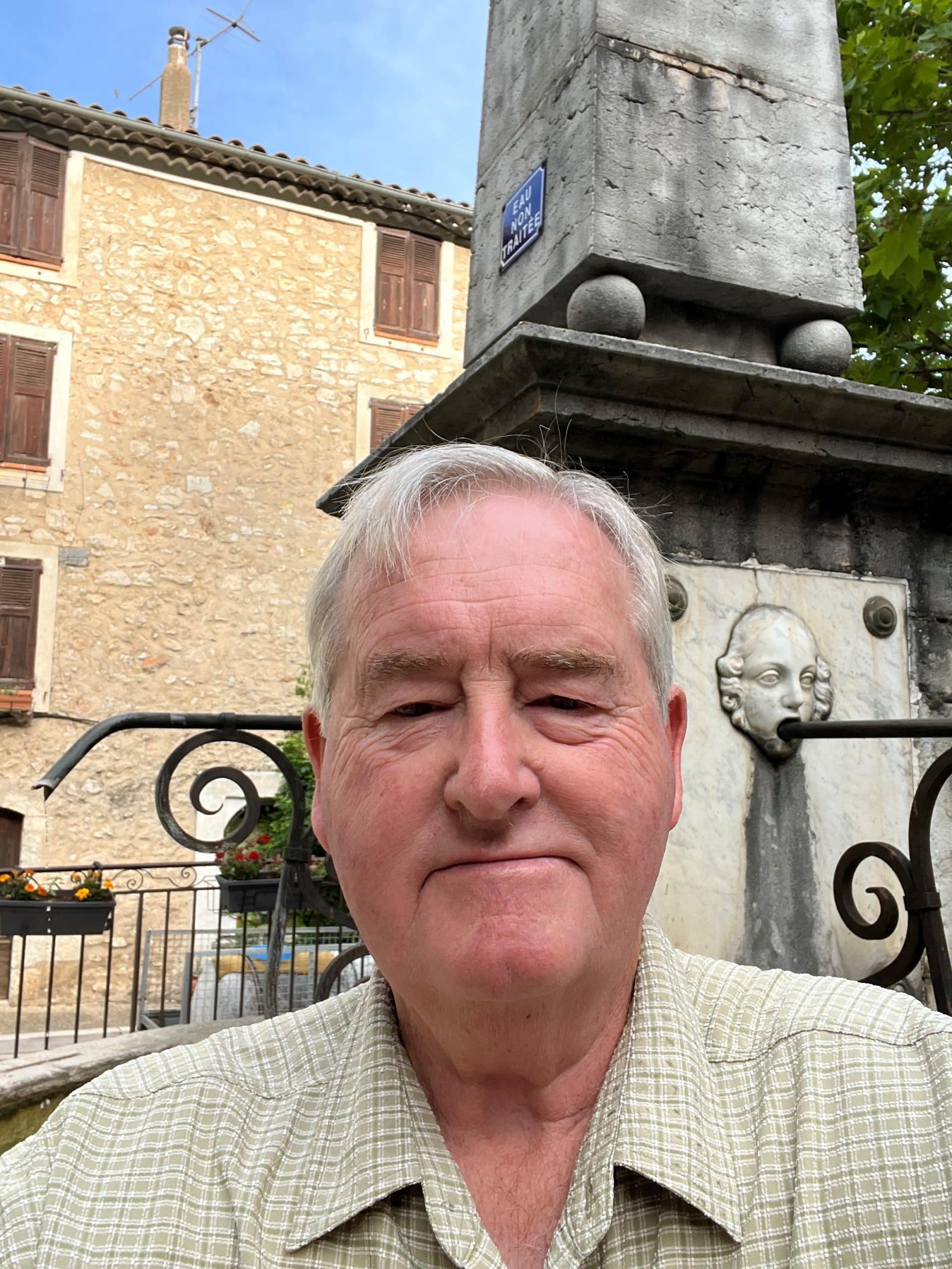 100 voices Claremont Fan Court School